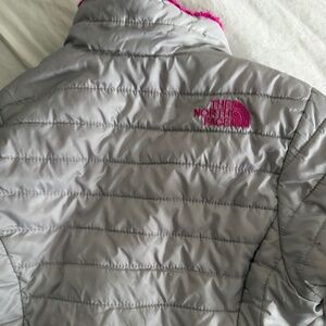 Girls XS (6) North Face reversible coat/jacket